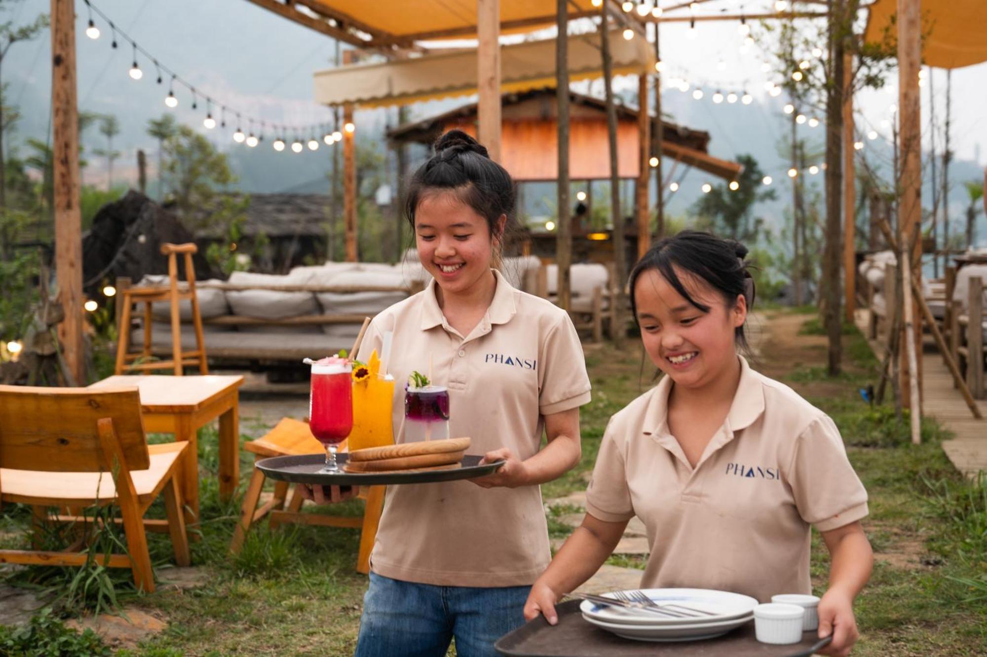 Phansi - Glamping, View Point 360, Bar & Bbq サパ エクステリア 写真