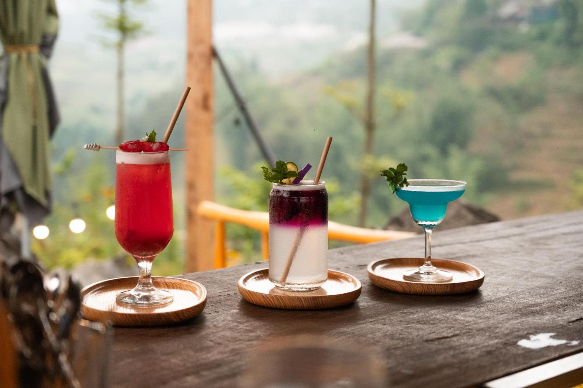 Phansi - Glamping, View Point 360, Bar & Bbq サパ エクステリア 写真