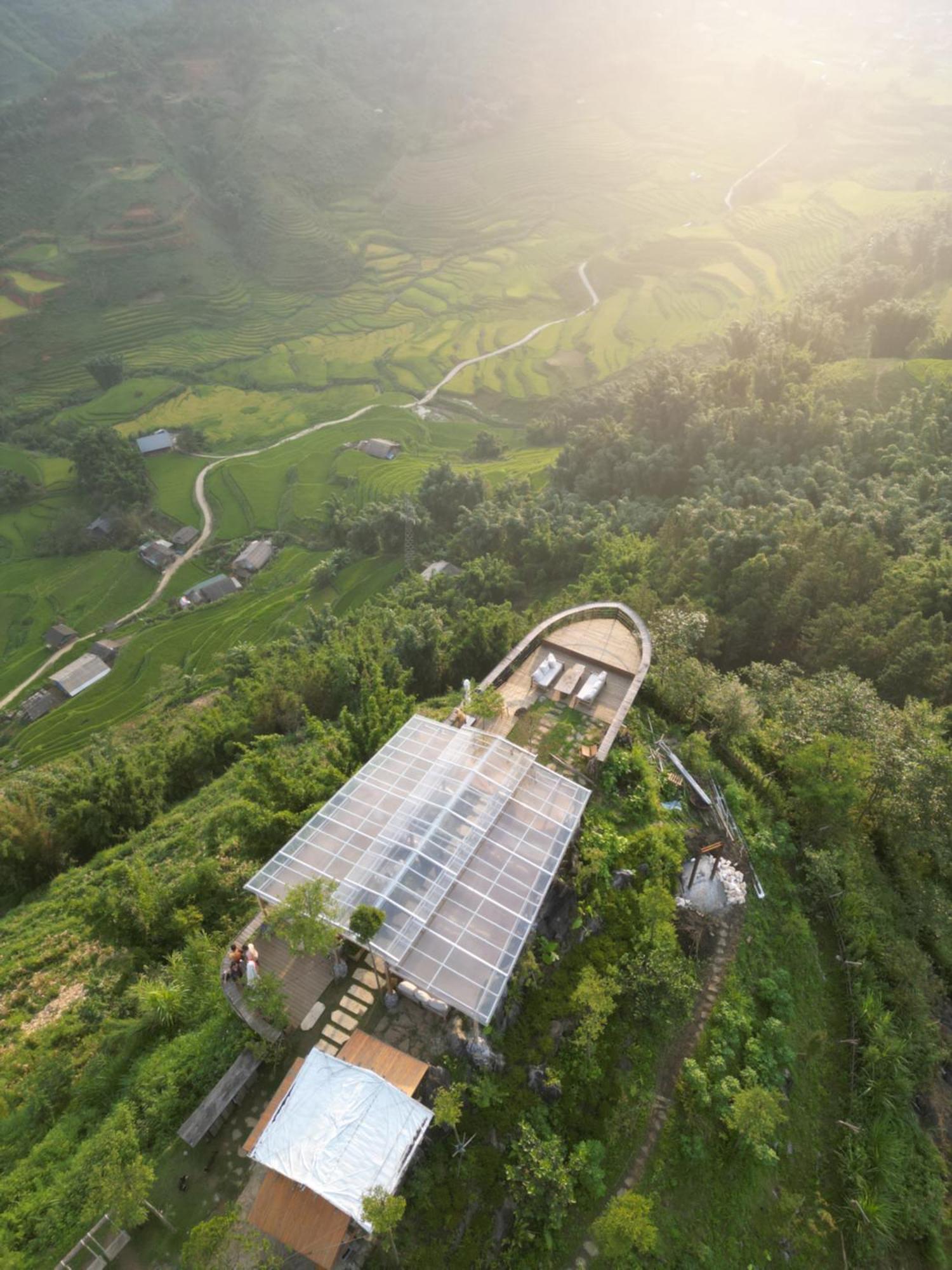 Phansi - Glamping, View Point 360, Bar & Bbq サパ エクステリア 写真